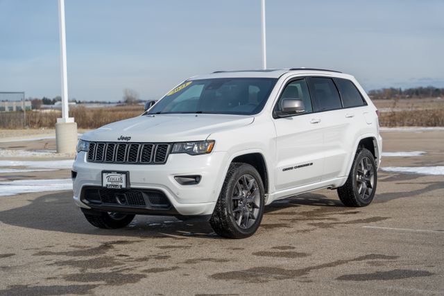 2021 Jeep Grand Cherokee 80th Anniversary Edition 3