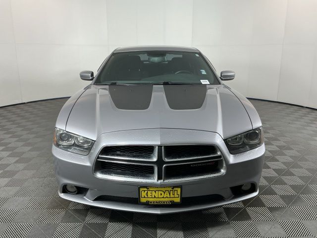Used 2014 Silver Dodge R/T image 2
