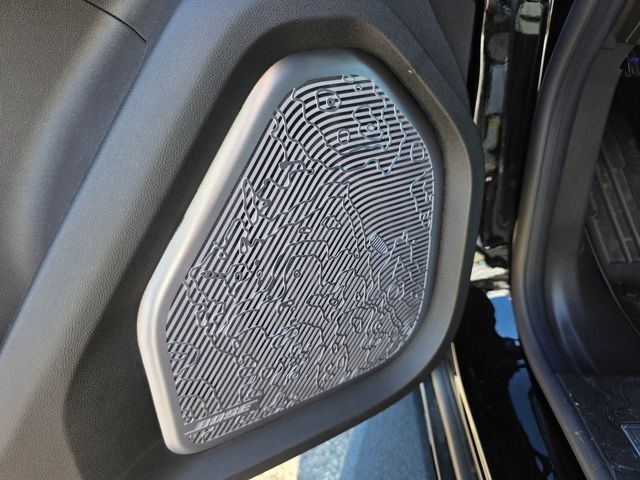 2026 GMC HUMMER EV SUV 2X 4WD