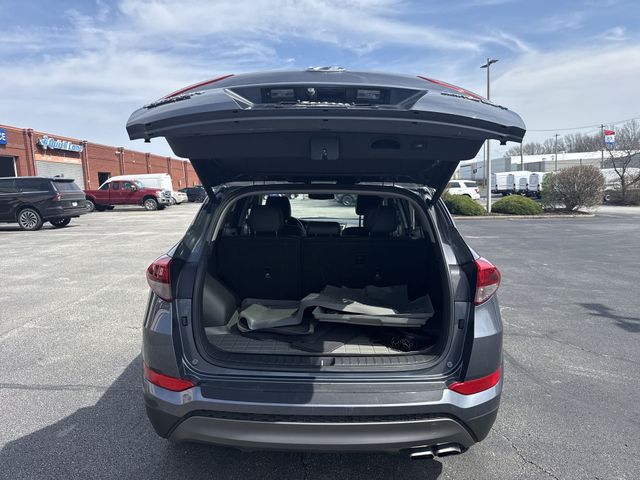 Used 2016 Gray Hyundai Limited image 22