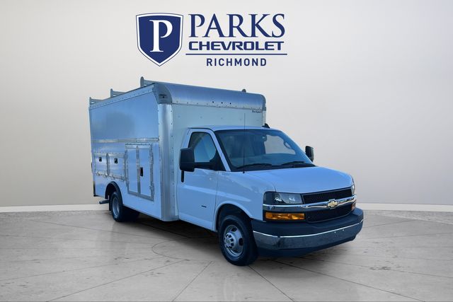 2022 Chevrolet Express Chassis 3500 Cutaway 159