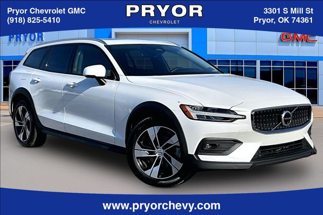 White 2025 Volvo V60 Cross Country B5 Plus AWD Wagon All-Wheel Drive Automatic