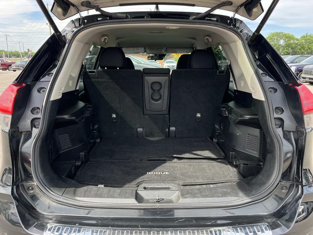 used 2019 Nissan Rogue car, priced at $13,981