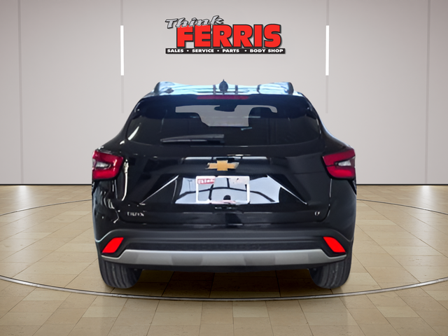 View vehicle photo 4