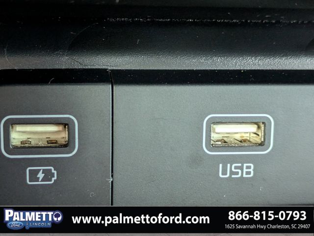 used 2022 Kia Sorento car, priced at $27,979