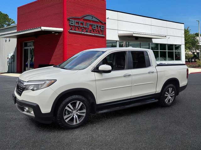 White 2017 Honda Ridgeline Pickup Truck All-Wheel Drive 6-Speed Automatic