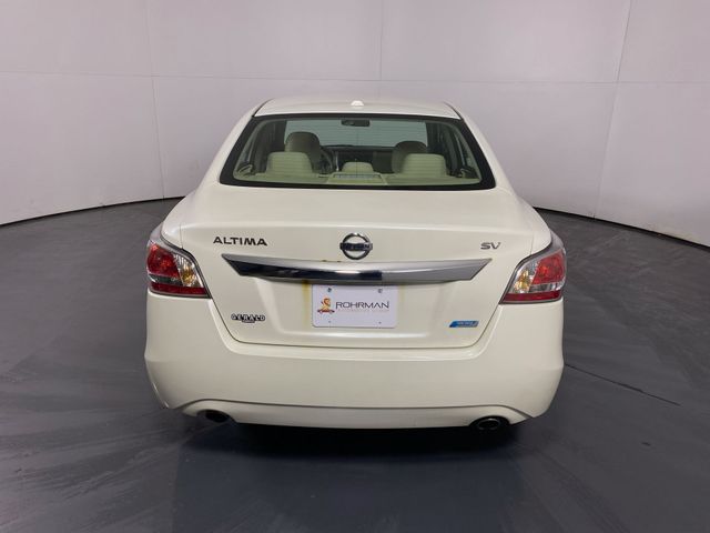 2014 Nissan Altima 2.5 SV 28