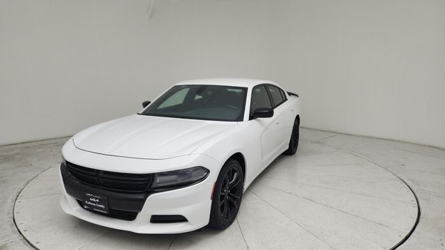2016 Dodge Charger SE