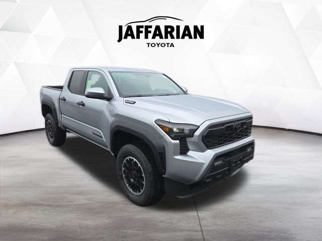 2025 Toyota Tacoma TRD Off Road's photo