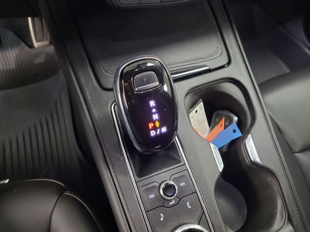 2021 – Cadillac – XT4