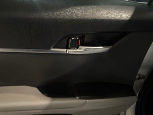 2022 Toyota Camry SE Silver at DeMontrond Gulf Freeway