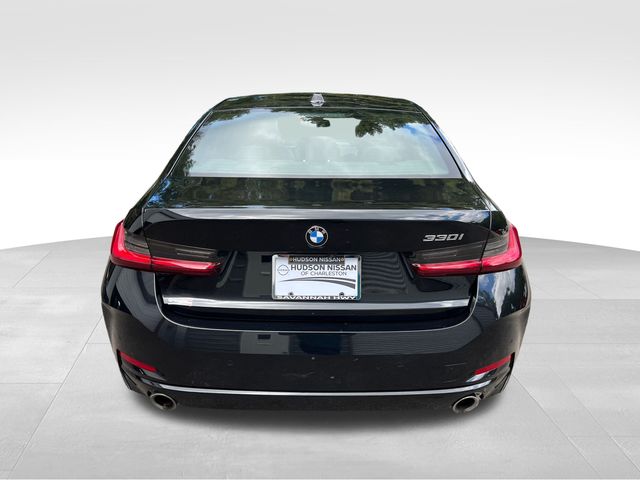 2023 BMW 3 Series 330i 8