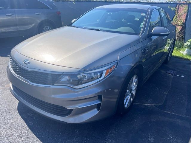 Titanium Silver 2018 Kia Optima Sedan Front-Wheel Drive 6-Speed Automatic