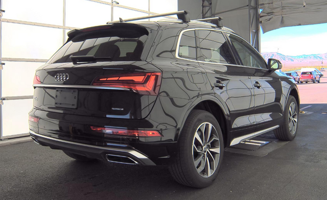 2024 Audi Q5 45 S line Premium Plus 3