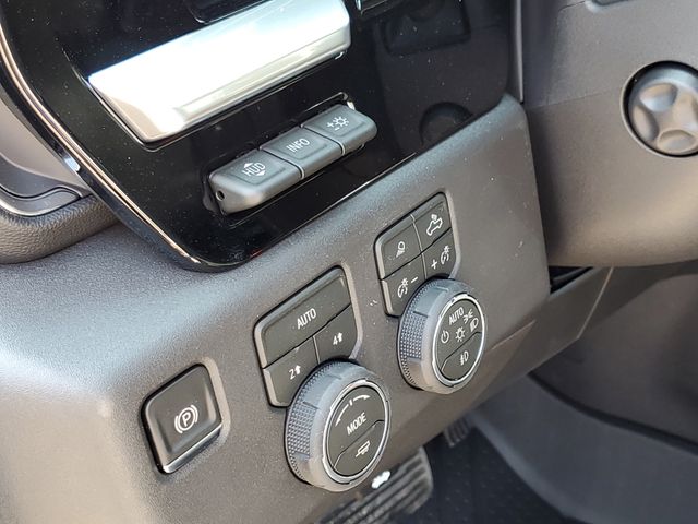 2026 Chevrolet Silverado 1500 Crew Cab 4WD Pickup for sale #TG413027 - photo 9