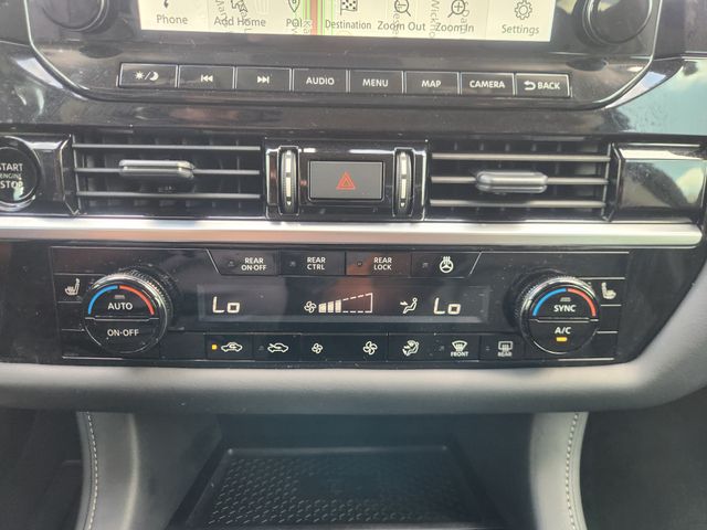 Used 2025 Nissan Pathfinder SUV