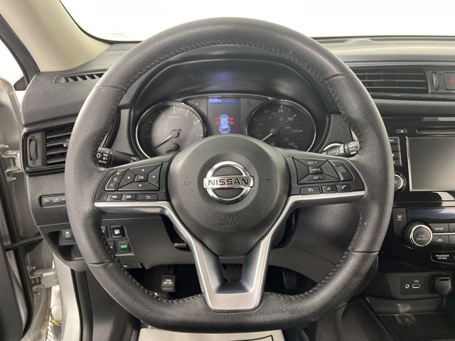 2019 Nissan Rogue SV 20