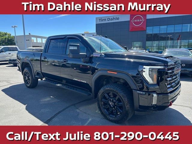 2024 GMC Sierra 2500HD AT4 Crew Cab 4WD