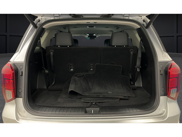 Used 2025 Typhoon Silver Hyundai SEL image 27