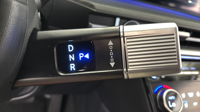 New 2026 Atlantis Blue Hyundai Limited image 20