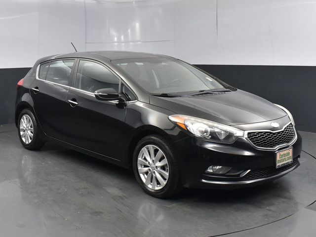 Aurora Black 2014 Kia Forte5 EX Hatchback Front-Wheel Drive 6-Speed Automatic Overdrive