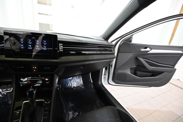 New 2026 White Volkswagen 1.5T Sport image 26