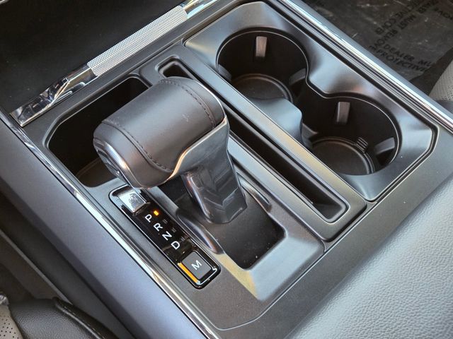 New 2025 Ford F-150 SuperCrew 6.5' Box Lariat