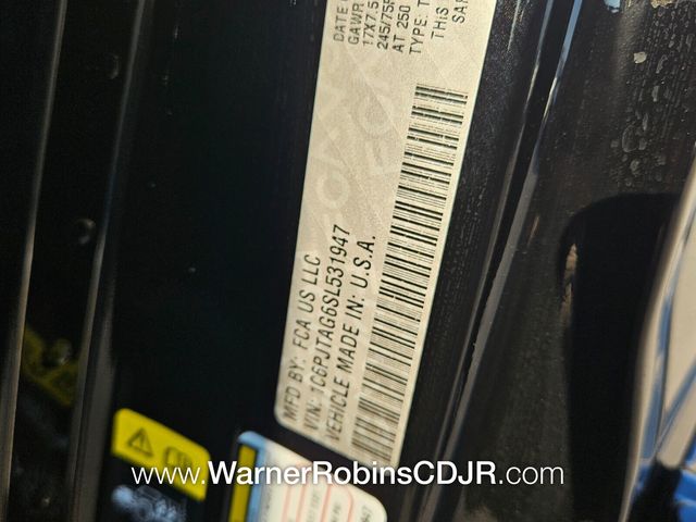 New 2025 Black Jeep Sport S image 17