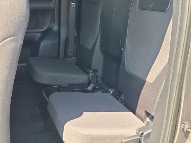 2016 Toyota Tacoma - Image 26