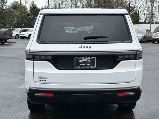 New 2026 Bright White Clear-Coat Exterior Paint Jeep Limited Reserve image 12