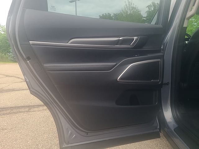 Used 2025 Kia Telluride SUV