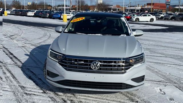 2019 Volkswagen Jetta SEL 3