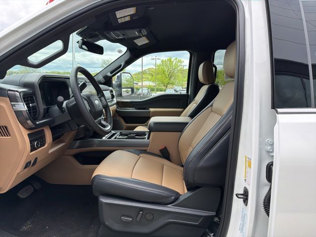 New 2026 White Ford Lariat image 12