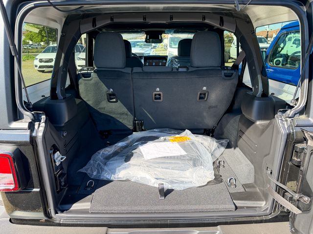 new 2026 Jeep Wrangler car, priced at $45,985