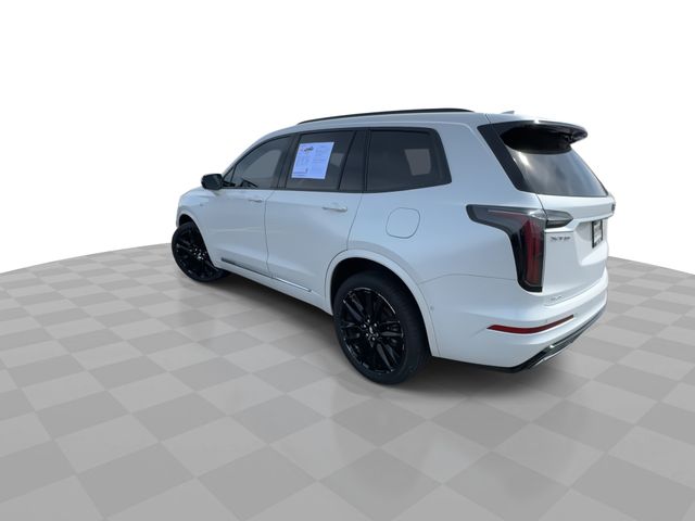 View vehicle photo 6