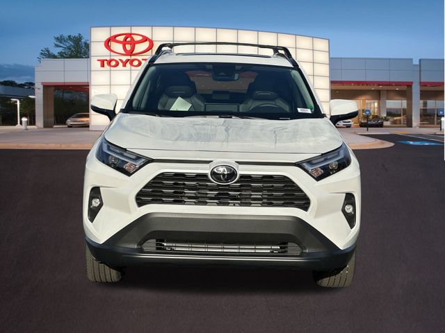 2024 Toyota RAV4 XLE Premium 24