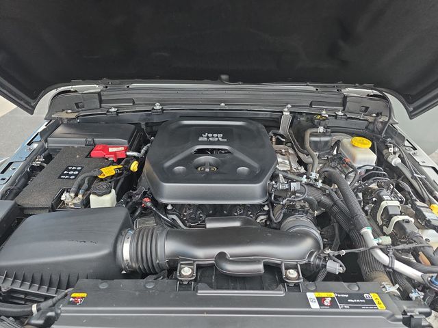 Used 2021 Gray Jeep Unlimited Rubicon image 31