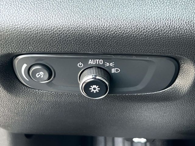 Used 2023 Chevrolet Traverse SUV