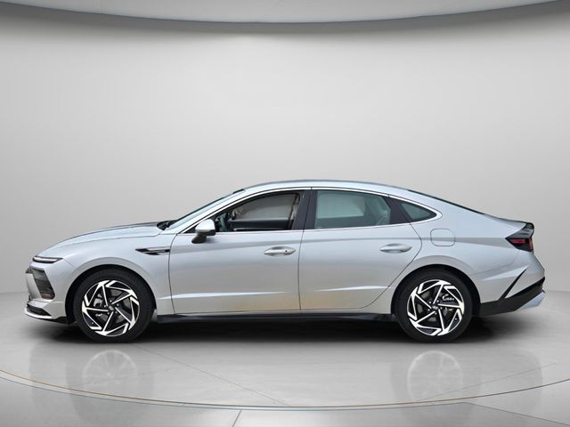 2026 Hyundai Sonata - $27,285