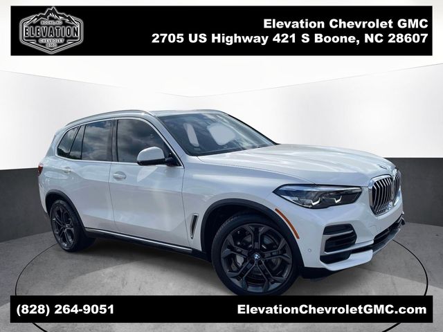 2022 BMW X5 xDrive40i AWD
