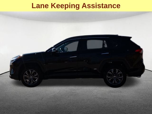 2022 Toyota RAV4 Hybrid Limited 6