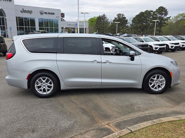 Used 2023 Silver Chrysler LX image 14