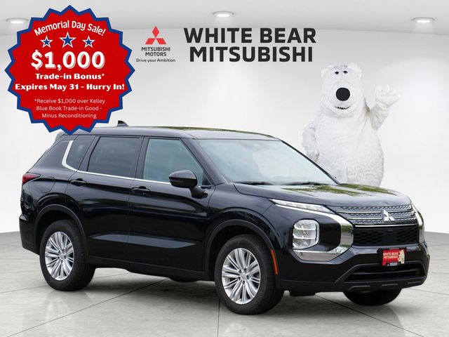 Labrador Black Pearl 2023 Mitsubishi Outlander ES FWD SUV / Crossover Front-Wheel Drive Continuously Variable Transmission