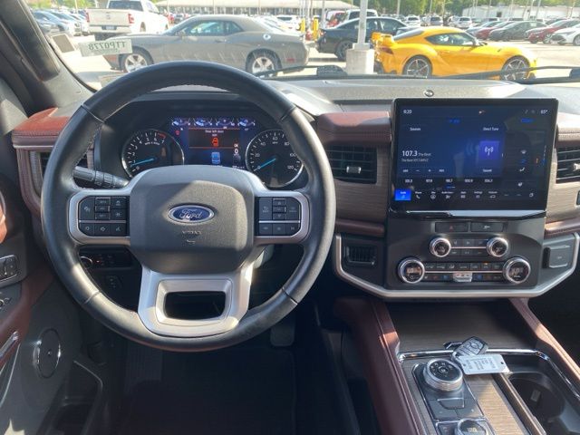 2023 Ford Expedition Max Limited photo