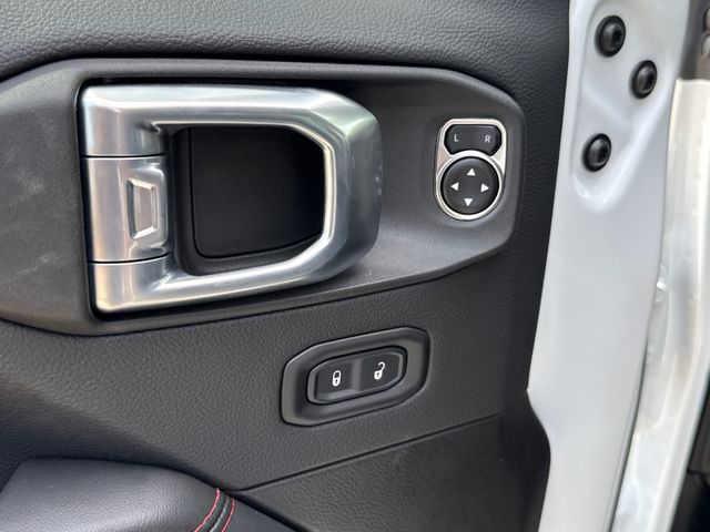 New 2026 Jeep Wrangler SUV
