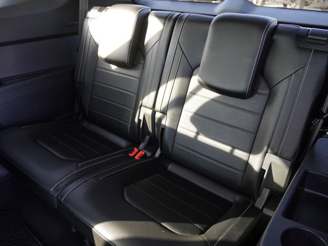 Used 2021 Volkswagen Atlas SUV