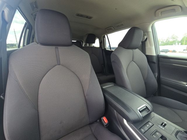 Photo of 2022 Toyota Highlander L in Dallas, GA - 17,  2022 Toyota Highlander L:B01818