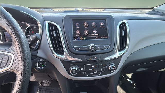 Used 2022 White Chevrolet LS image 24
