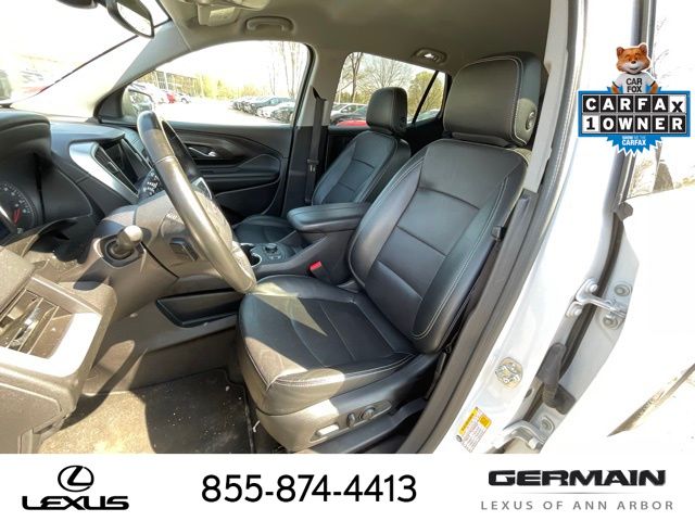Used 2024 White GMC SLT image 12