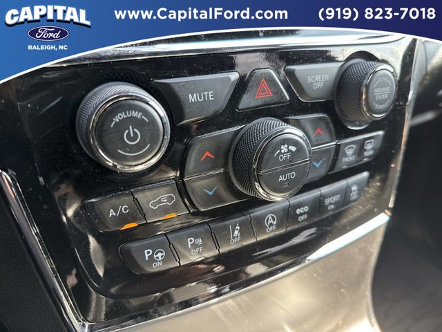 Used 2021 Black Jeep Limited image 30